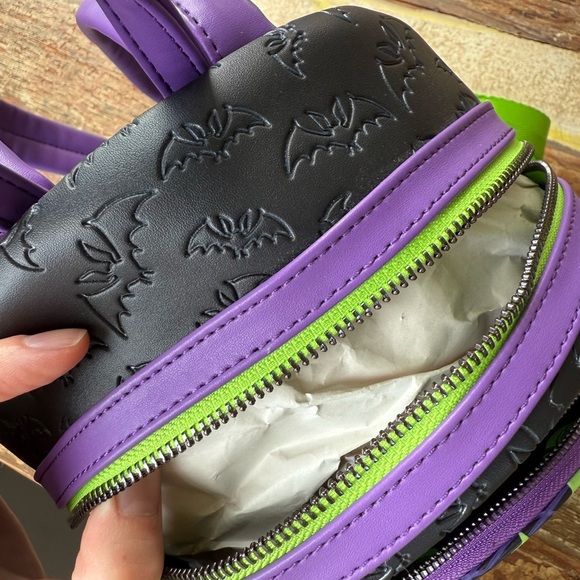 NWOT Disneyland Oogie Boogie Bash 2024 Loungefly Mini Backpack PARK EXCLUSIVE - Picture 5 of 12